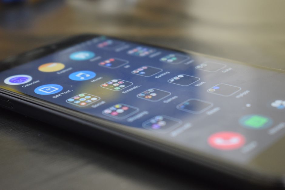 スマホ AQUOS